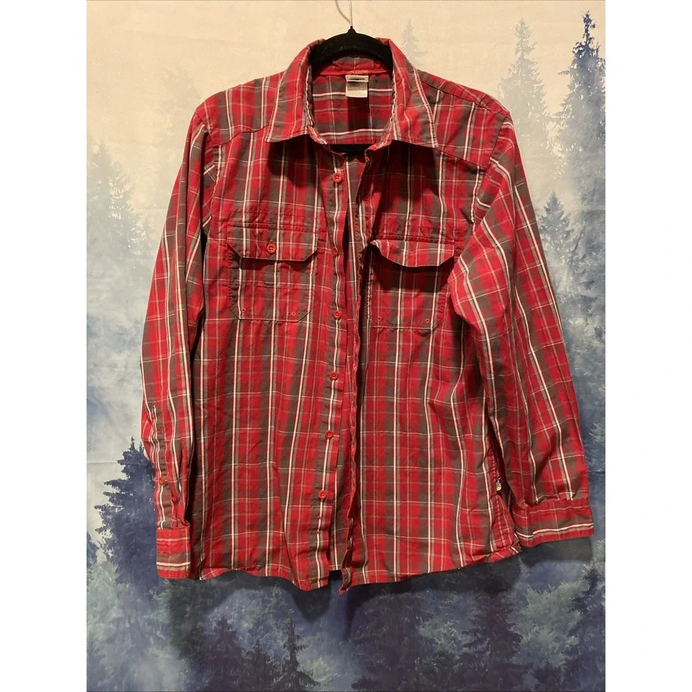 The North Face Shirt Mens Medium Red Plaid Long Sleeve Button Up Pockets Outdoor